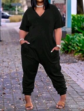 Black V-Neck Short Sleeve Jumpsuit W/ Pockets Size 16 18 20